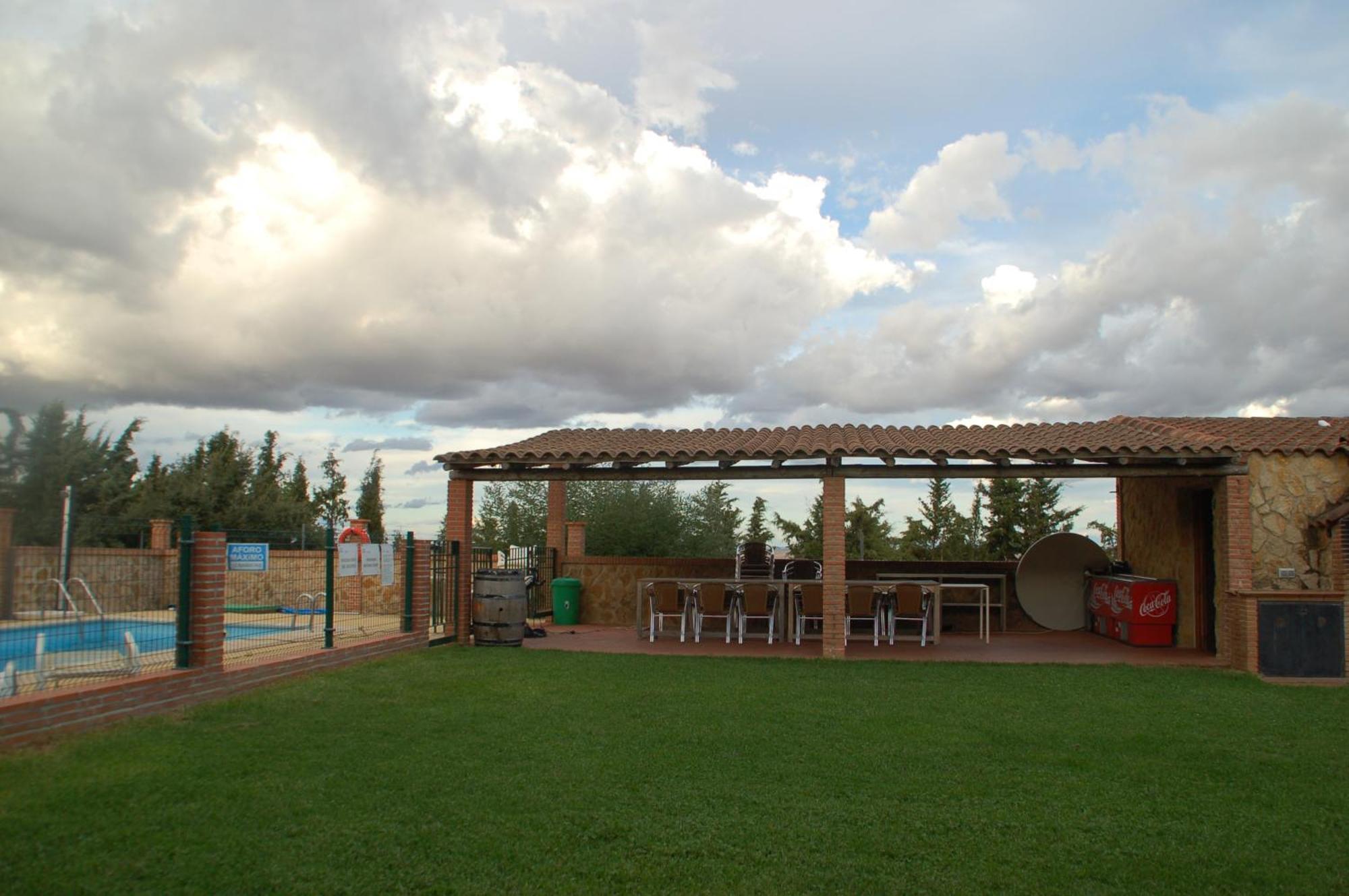 Casa Rural Dalia Sierra de Fuentes Exteriér fotografie